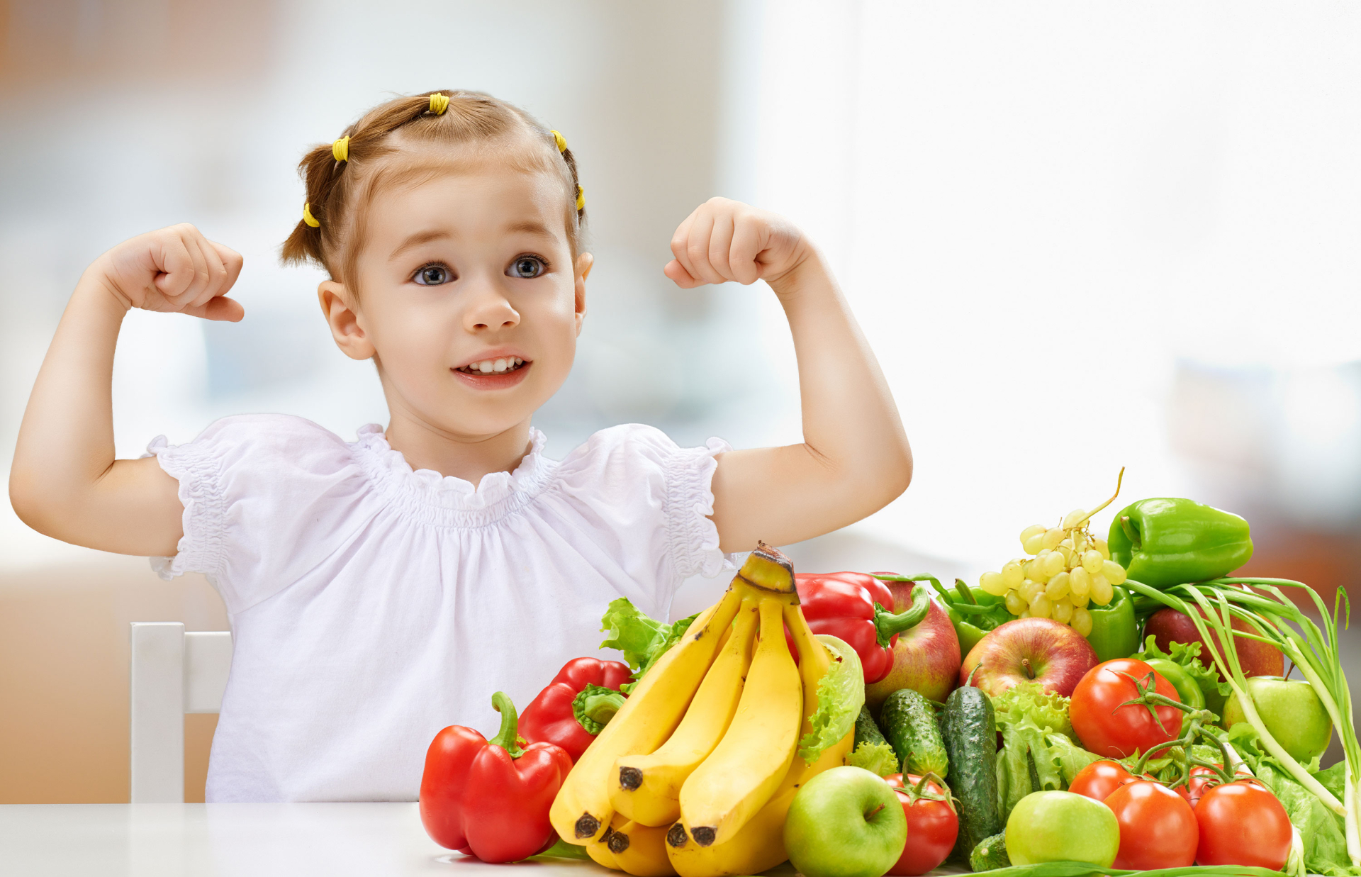 Với nguồn dinh dưỡng hợp lý, trẻ sẽ phát triển khỏe mạnh cả thể chất và não bộ.