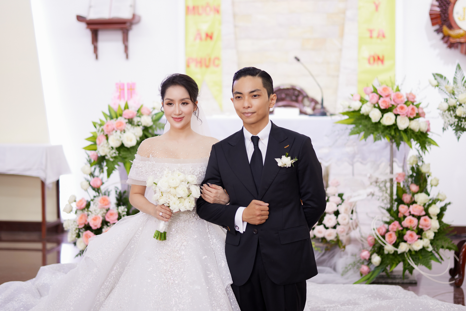 Đám cưới Khánh Thi Phan Hiển