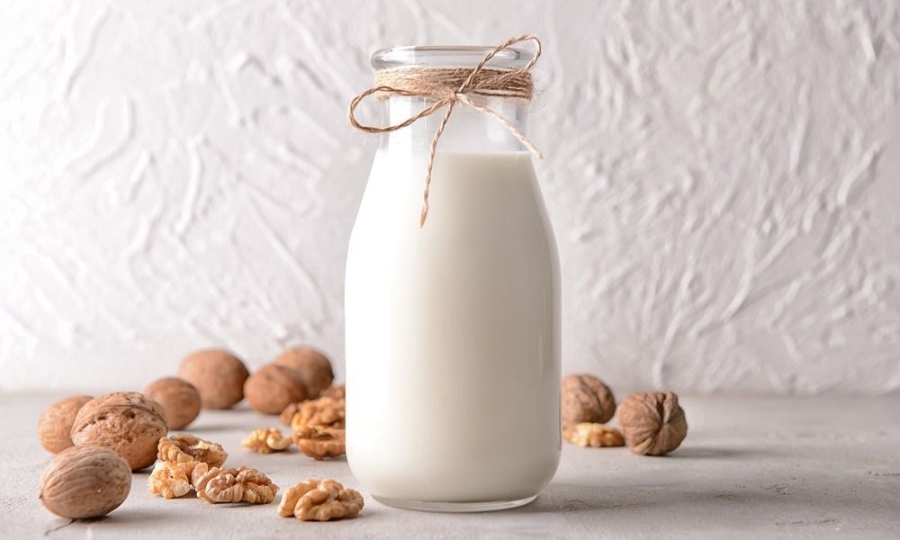 Why You Should Try Homemade Walnut Milk - SPUD_ca